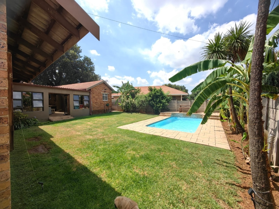 3 Bedroom Property for Sale in Vaalpark Free State